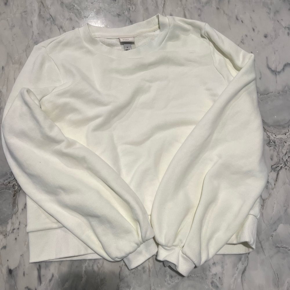 White sweatshirt. Size medium.